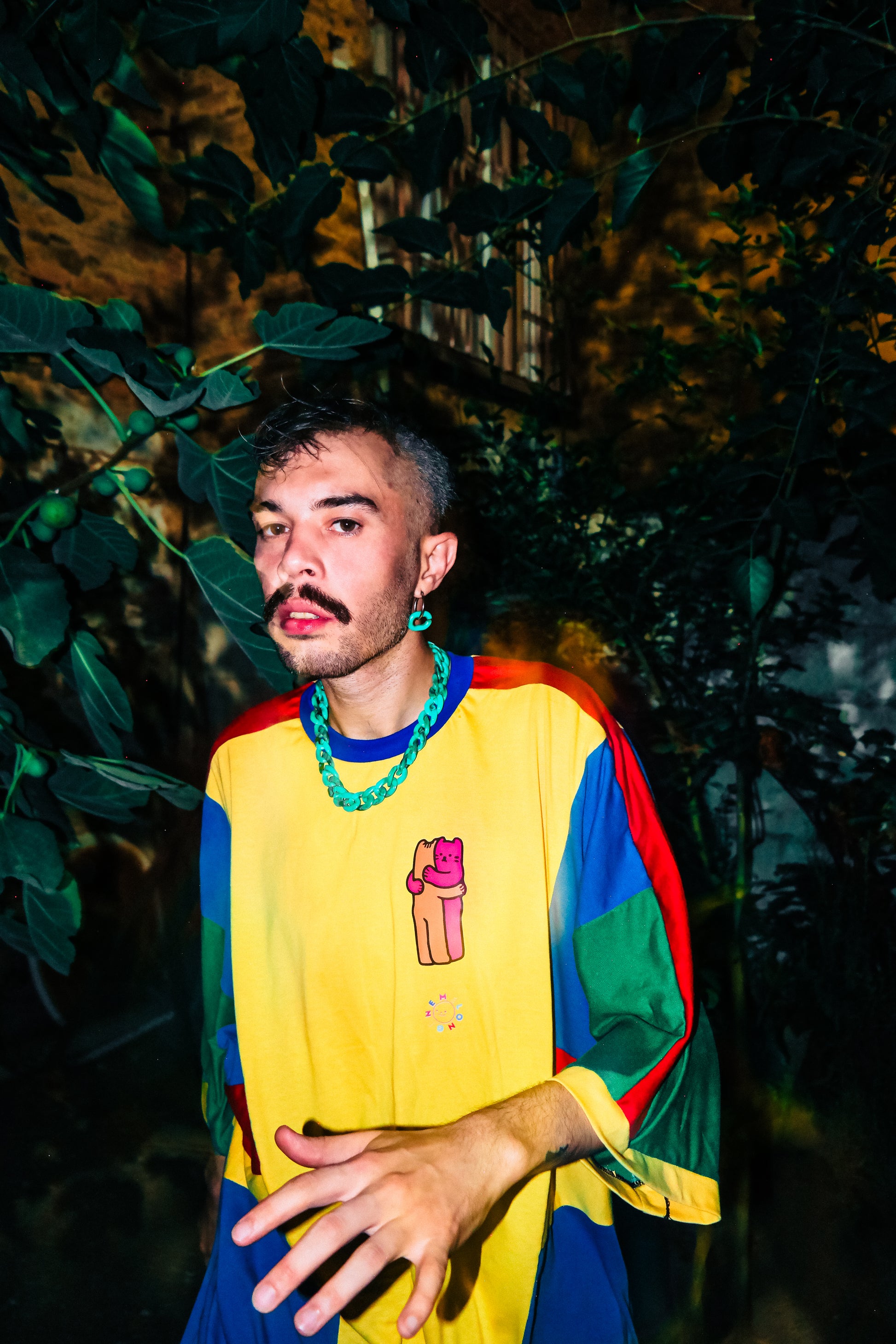 Koşulsuz sarılmayı özledim Oversize çok renkli sarı hugme tişört - melongeneCo