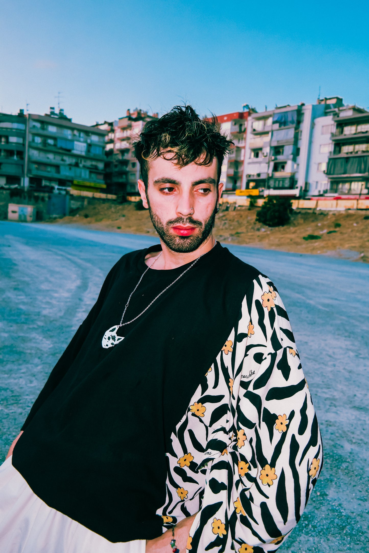 İşlevsel bandana kollu fresh esinti Şile bezi oversize siyah tişört - melongeneCo