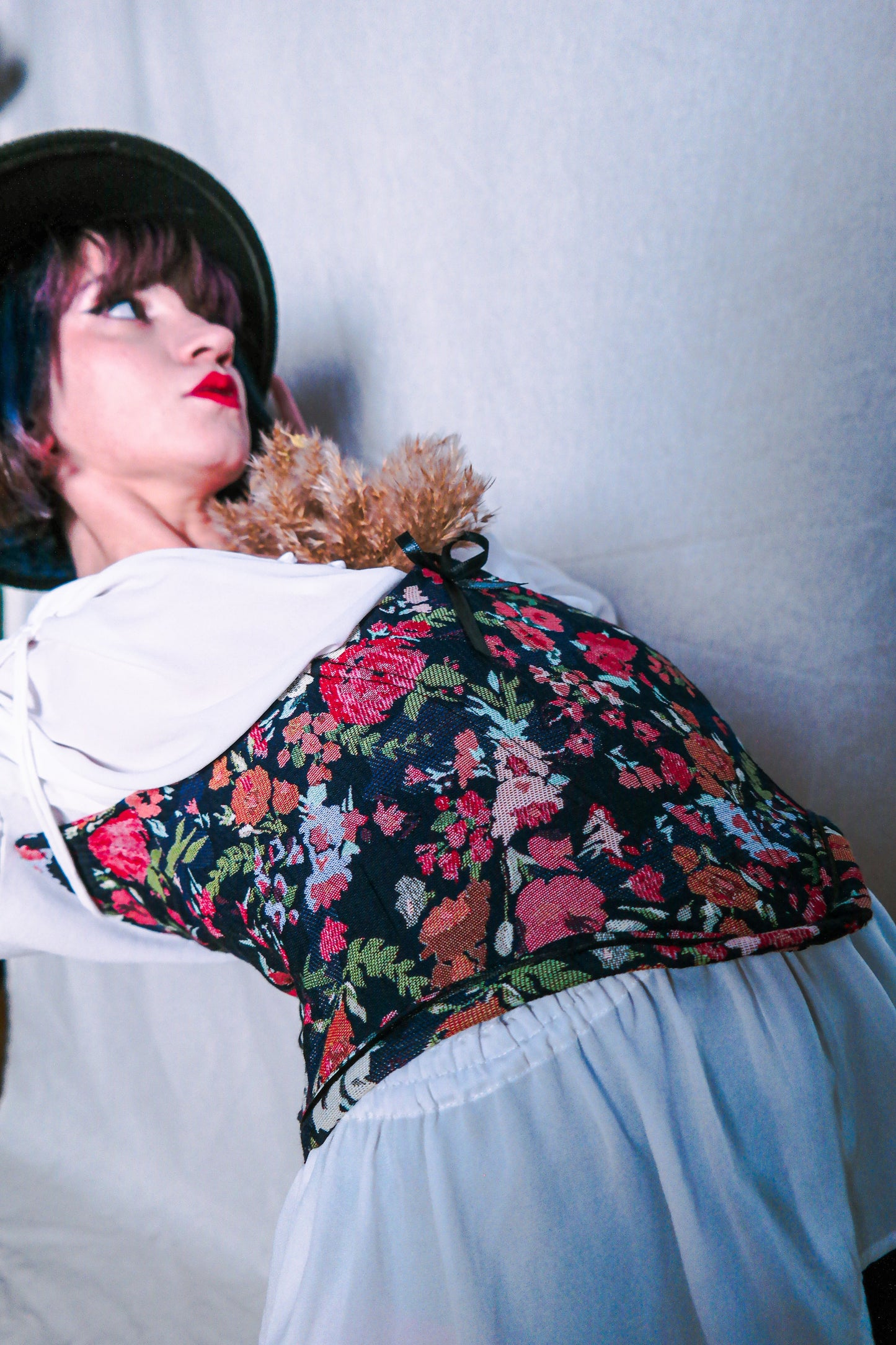 Rose desenli çok iyi Korse - melongeneCo