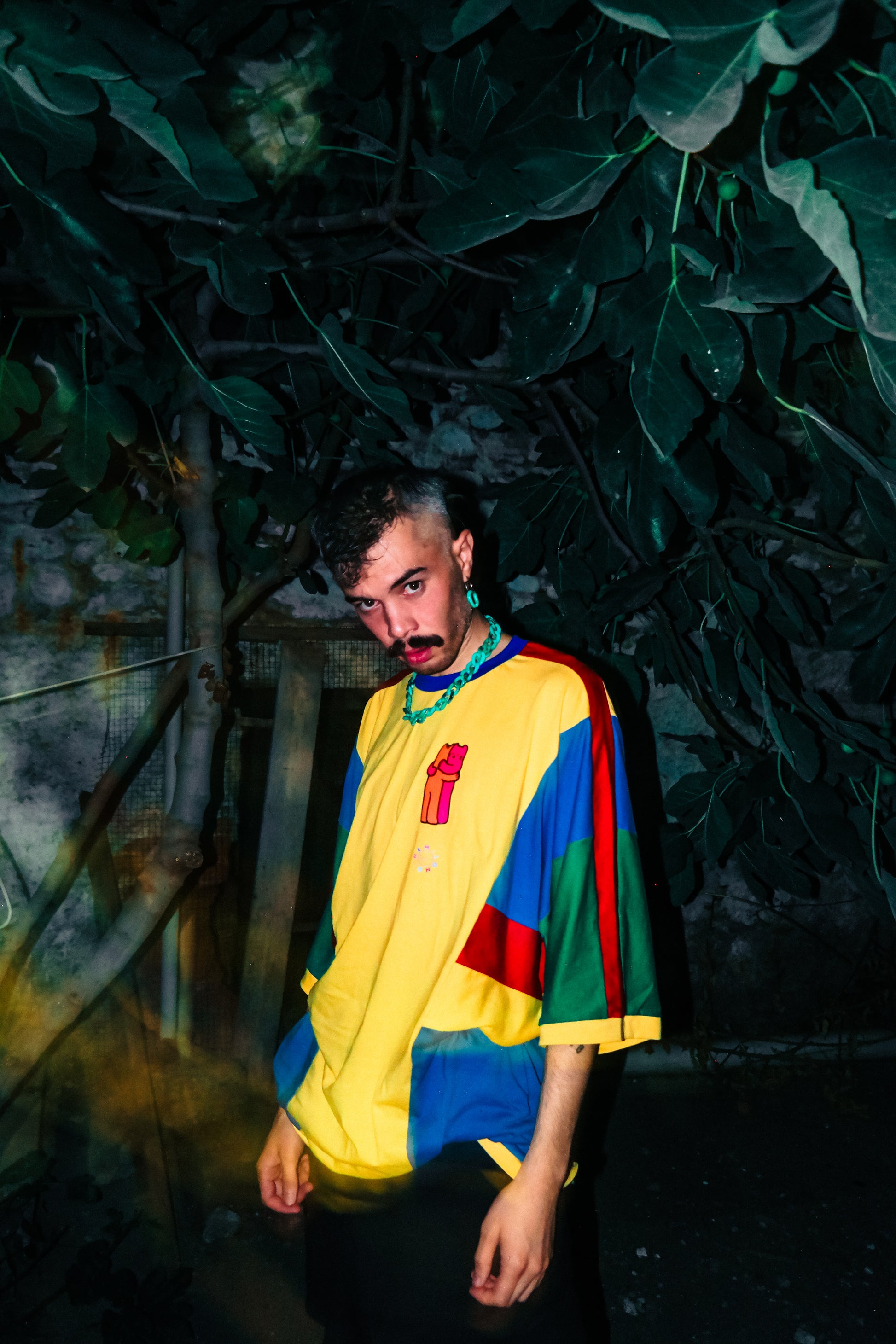 Koşulsuz sarılmayı özledim Oversize çok renkli sarı hugme tişört - melongeneCo