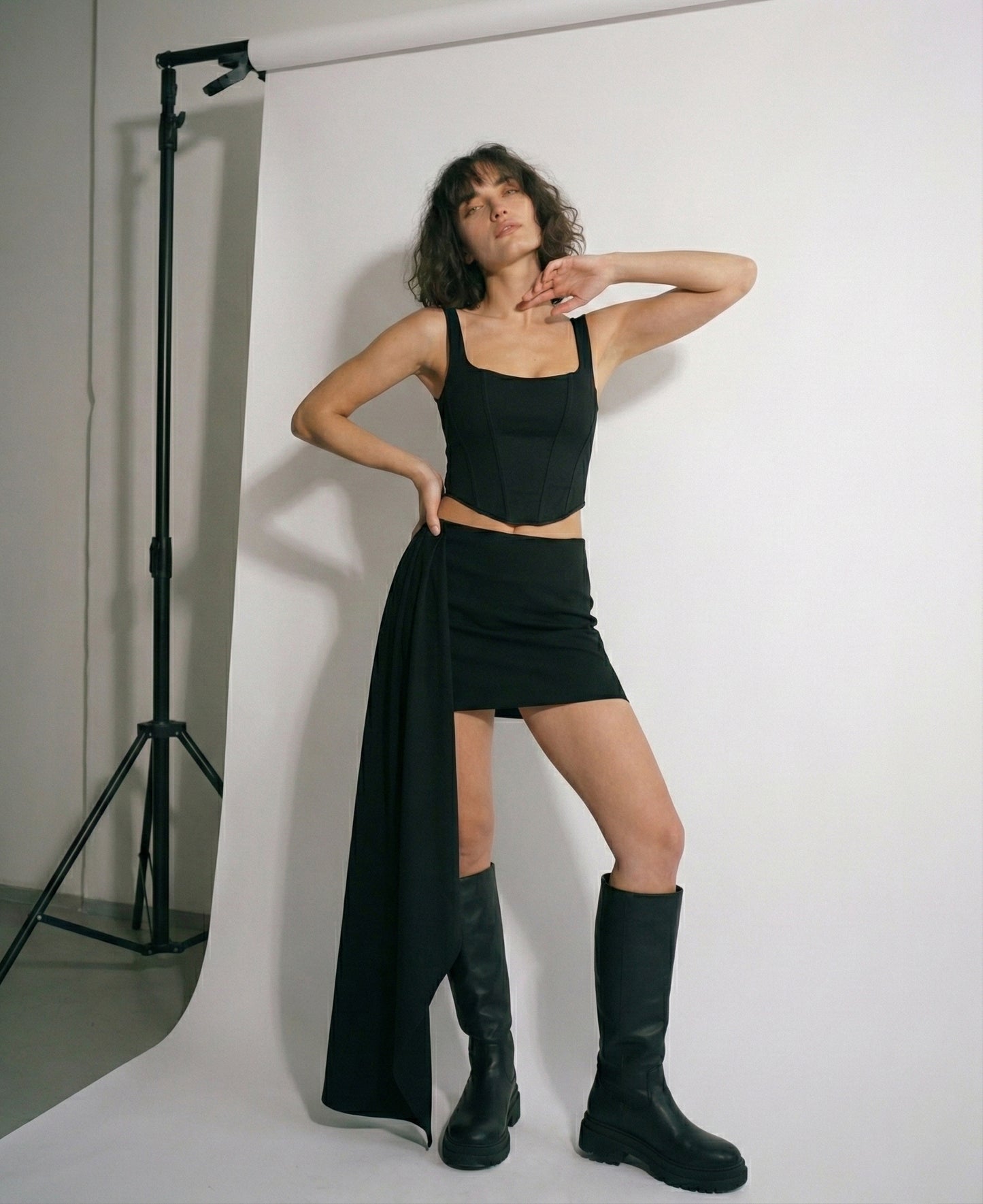 Siyah özel tasarım midi etek - melongeneCo