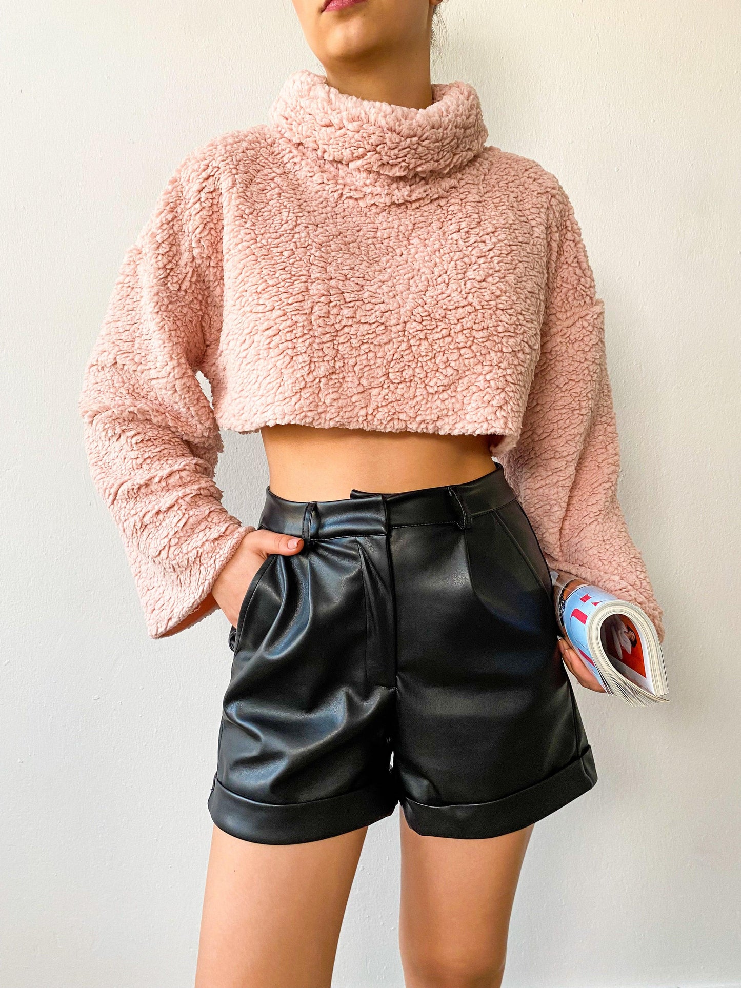 Crop peluş sweatshirt / pink & haki - melongeneCo