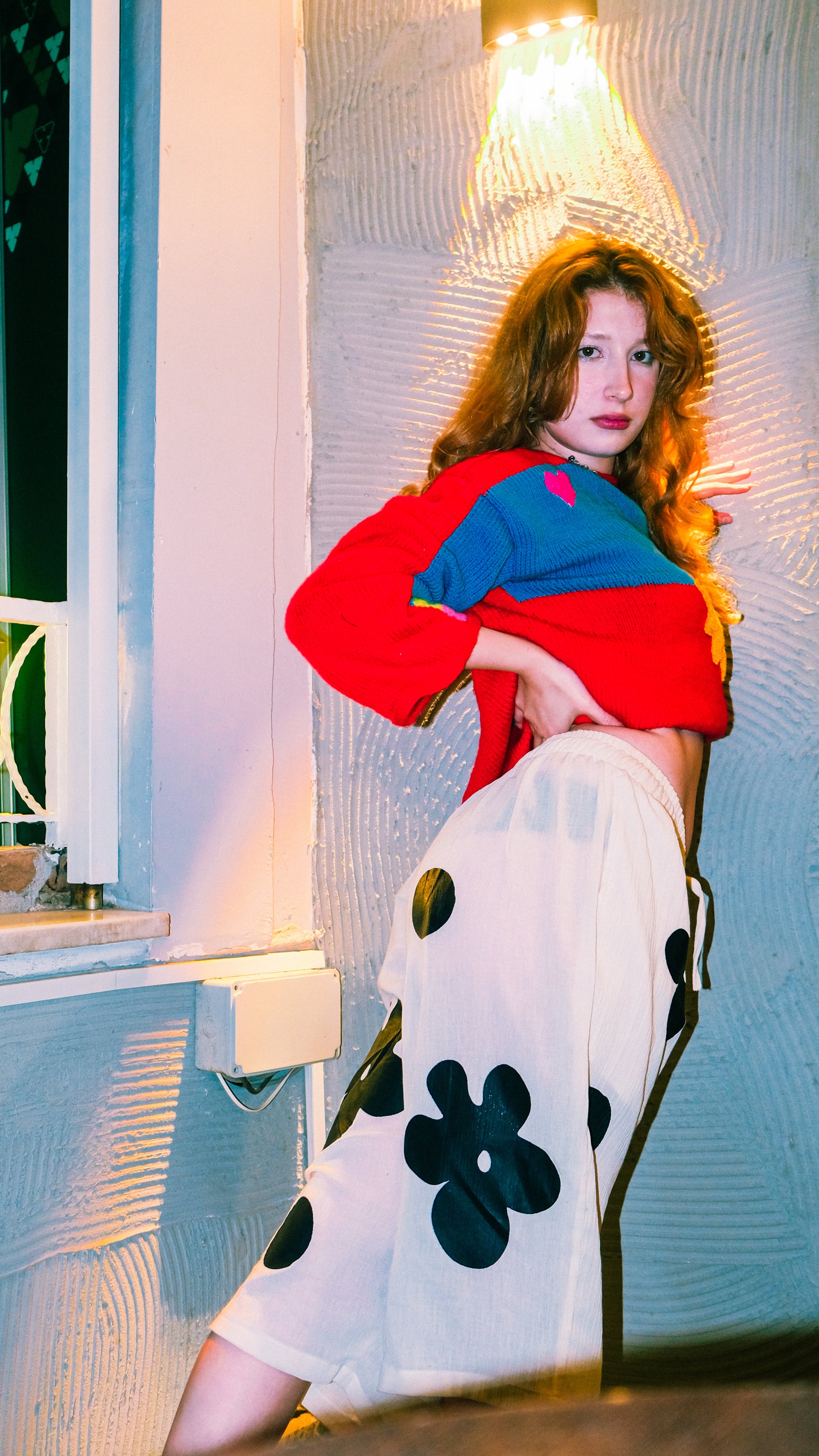 Özel tasarım sun and friends örgü kırmızı mavi sarı kazak - melongeneCo