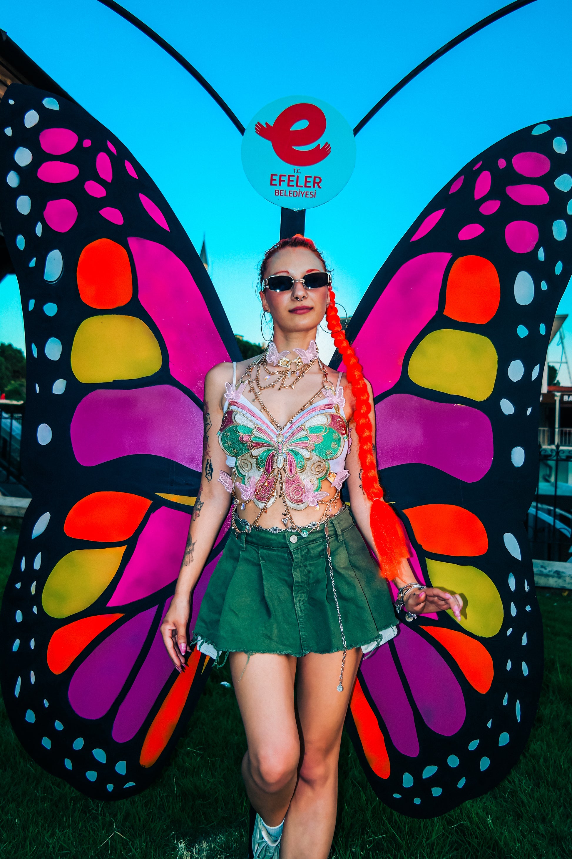 Nakış kelebek peri crop top - melongeneCo