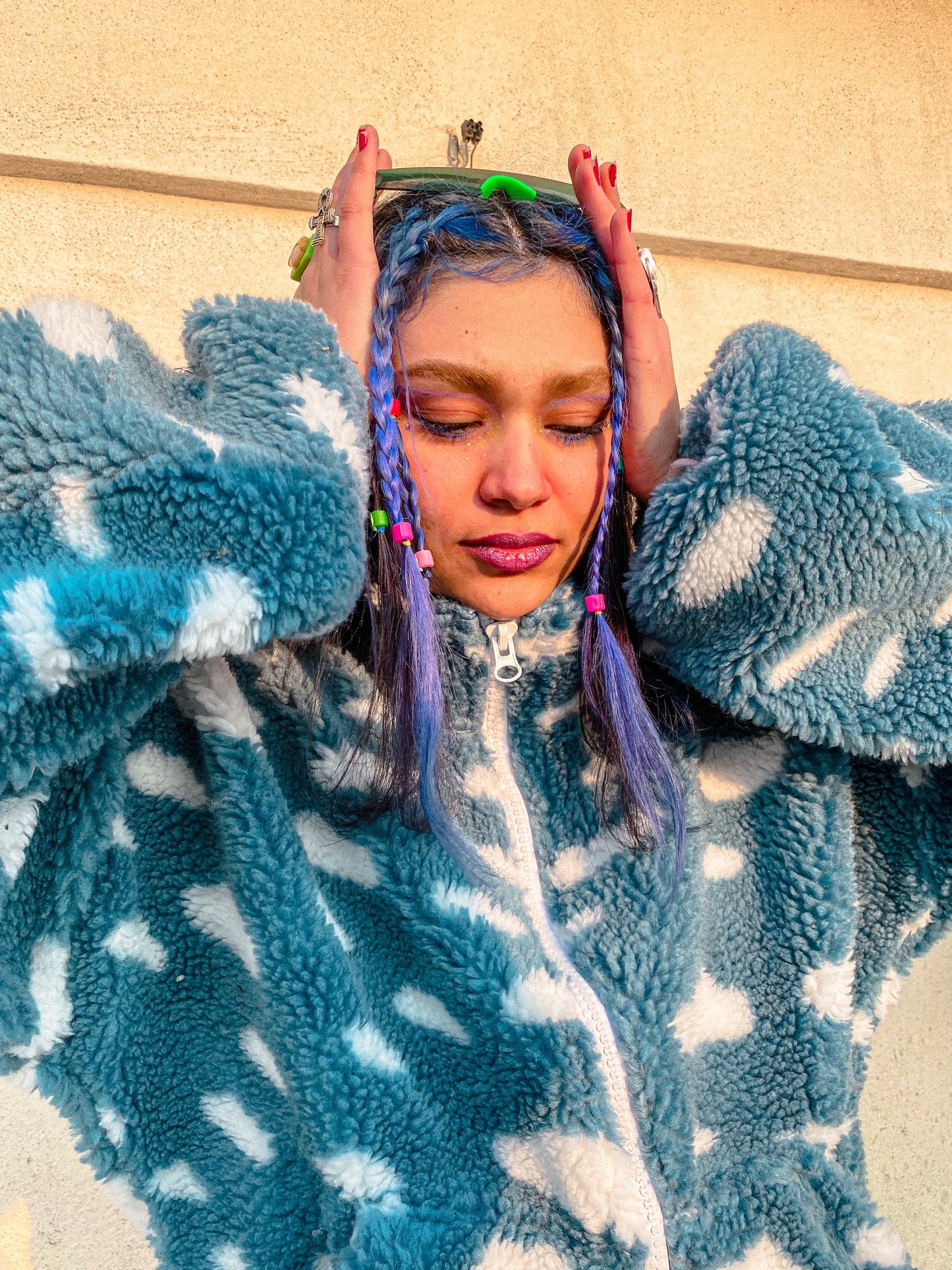 Bulutlu crop peluş ceket