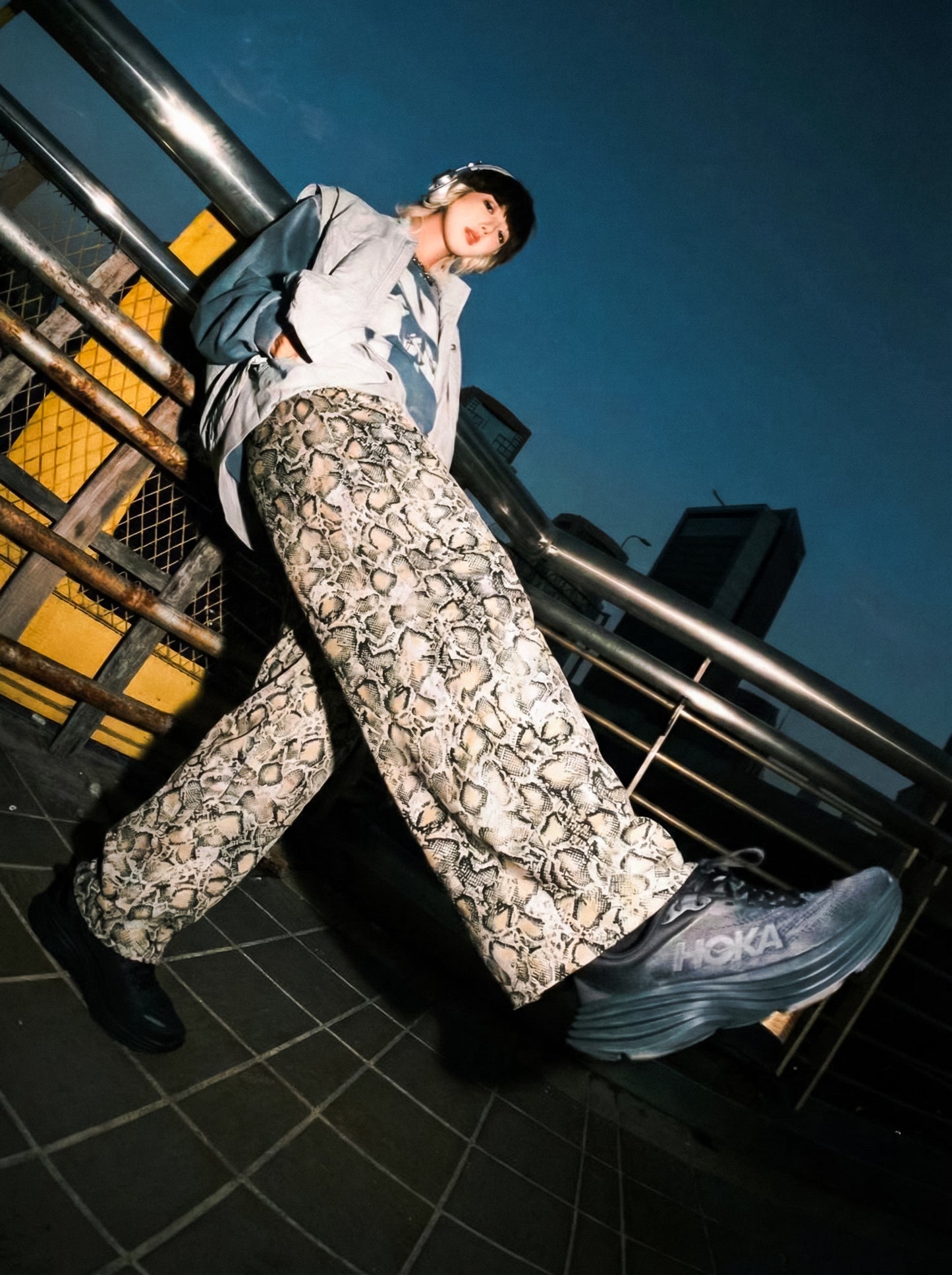 Leopar desen ince geniş paça pantolon - melongeneCo