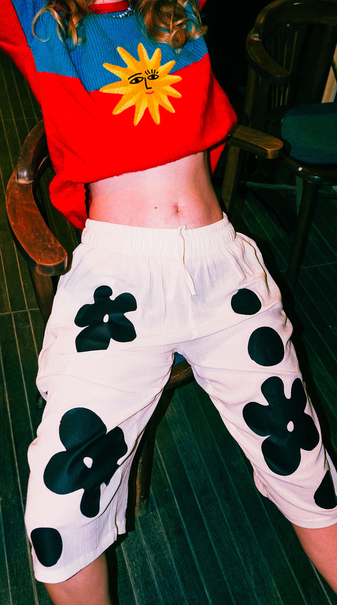 Şile bezi siyah çiçekli uzun şort - melongeneCo