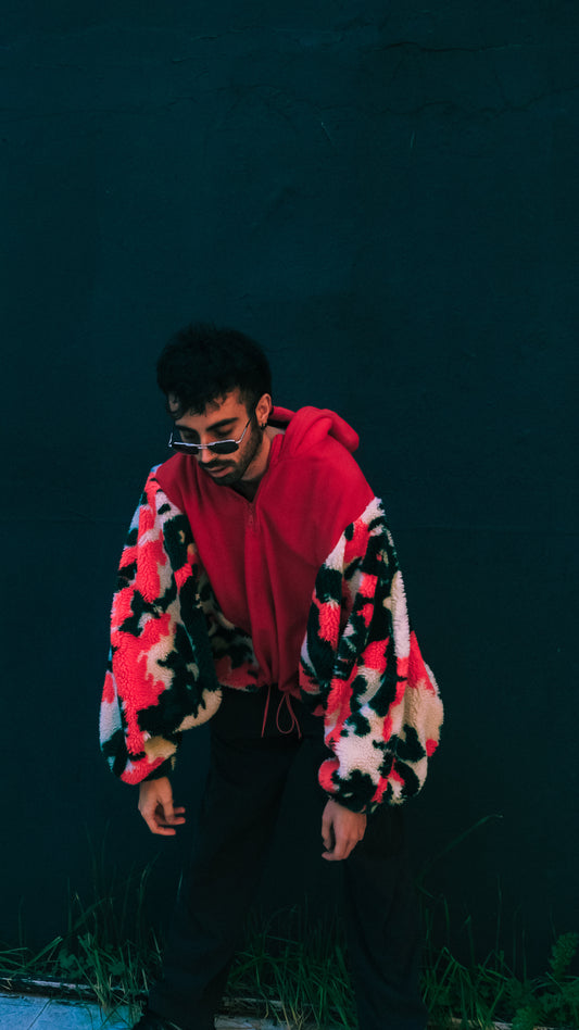 Kırmızı yara kol peluş sweatshirt