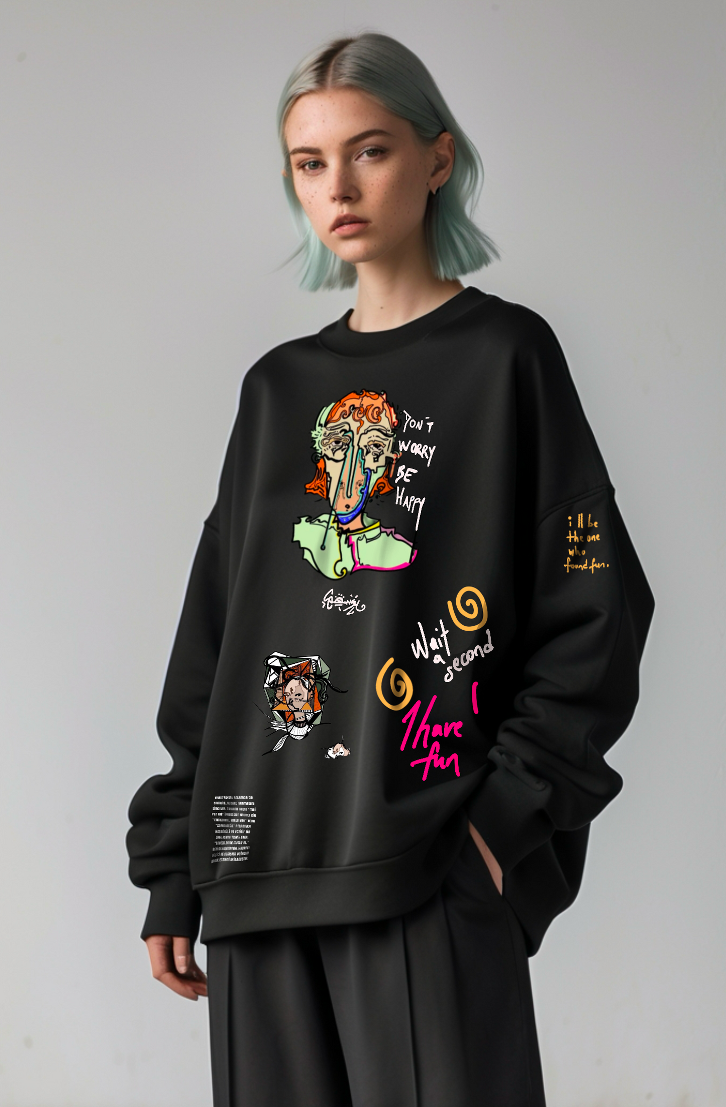 Don•t worry be happy with Cansu oversize black sweatshirt,