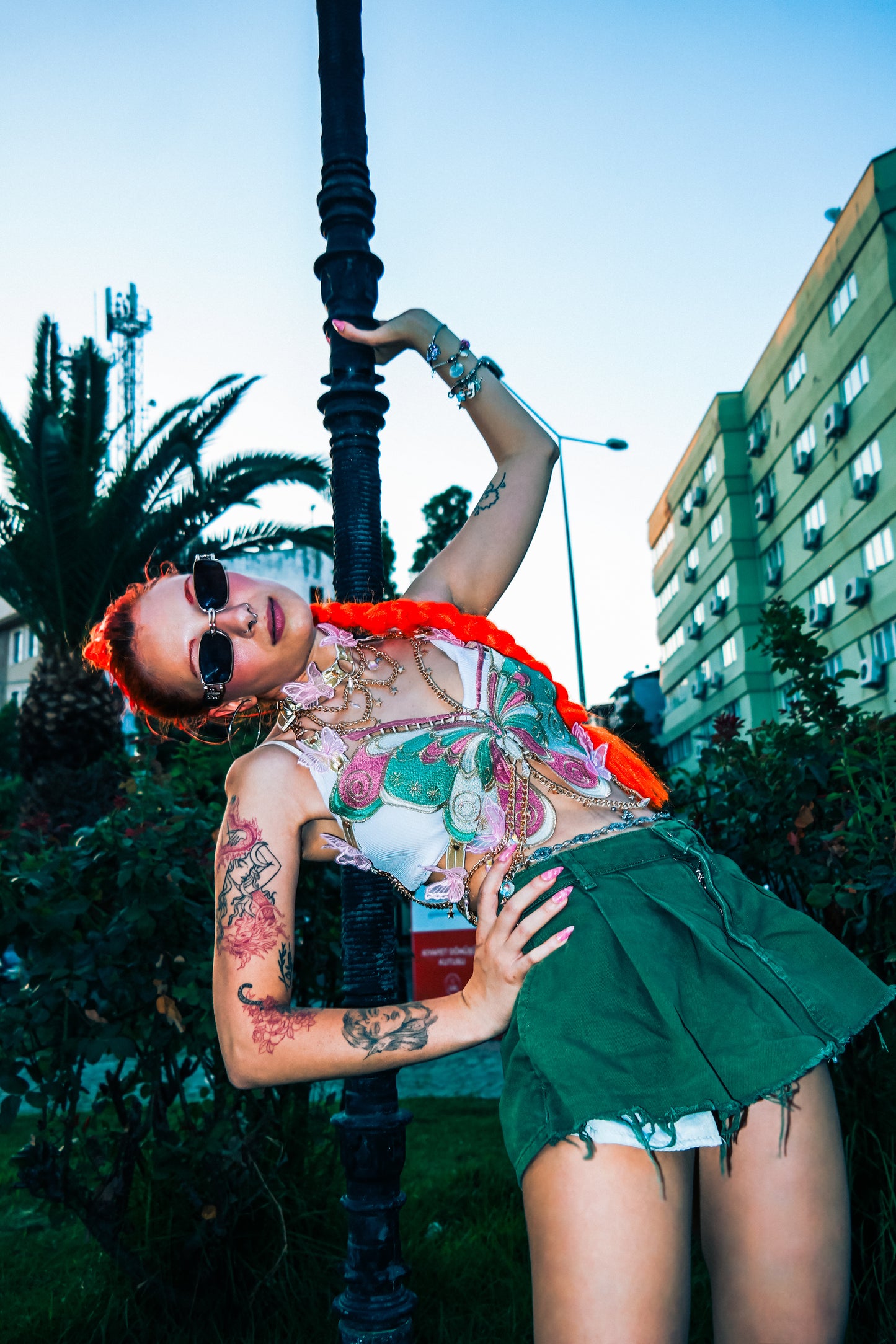 Nakış kelebek peri crop top - melongeneCo